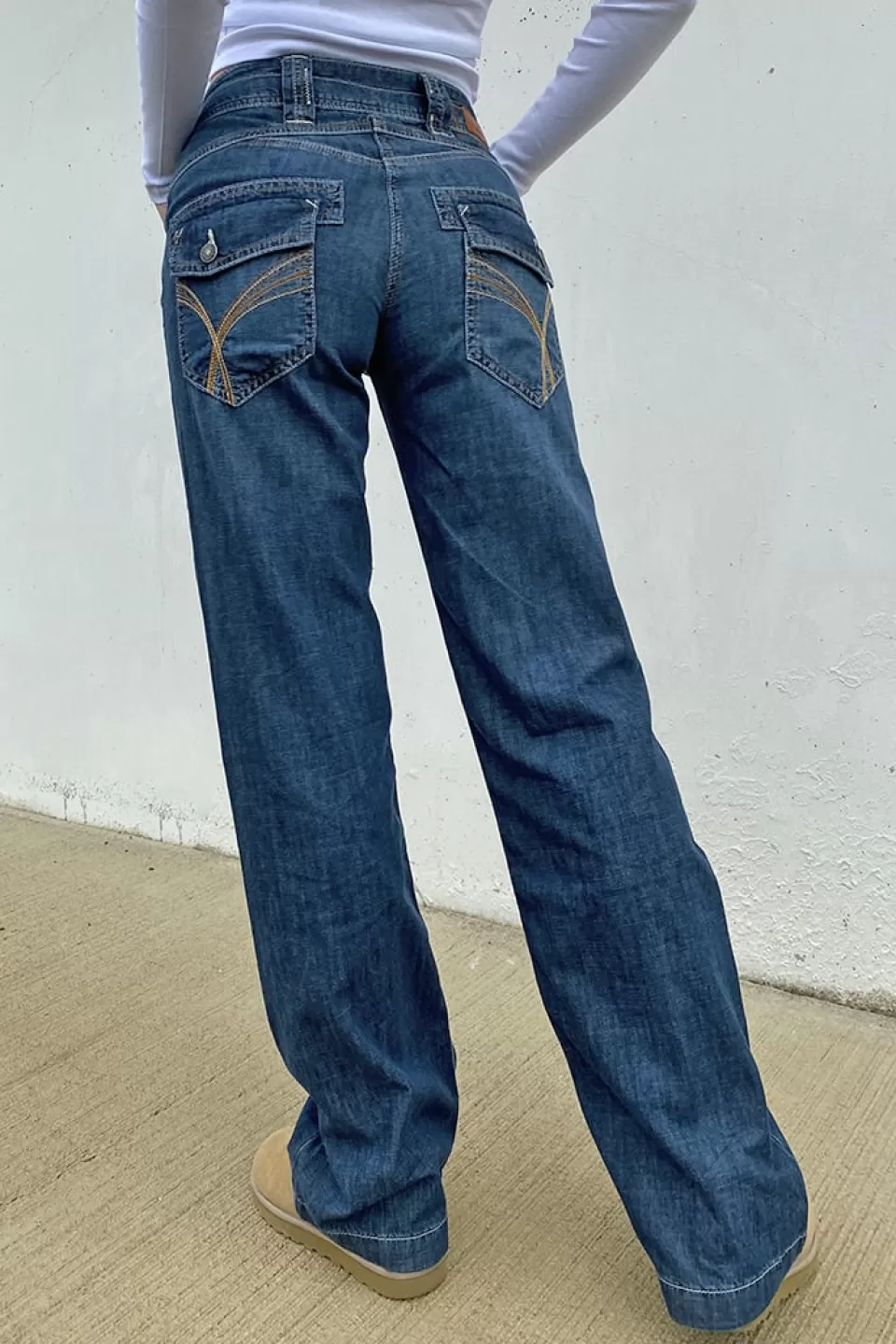 Subdued Jeans low waist